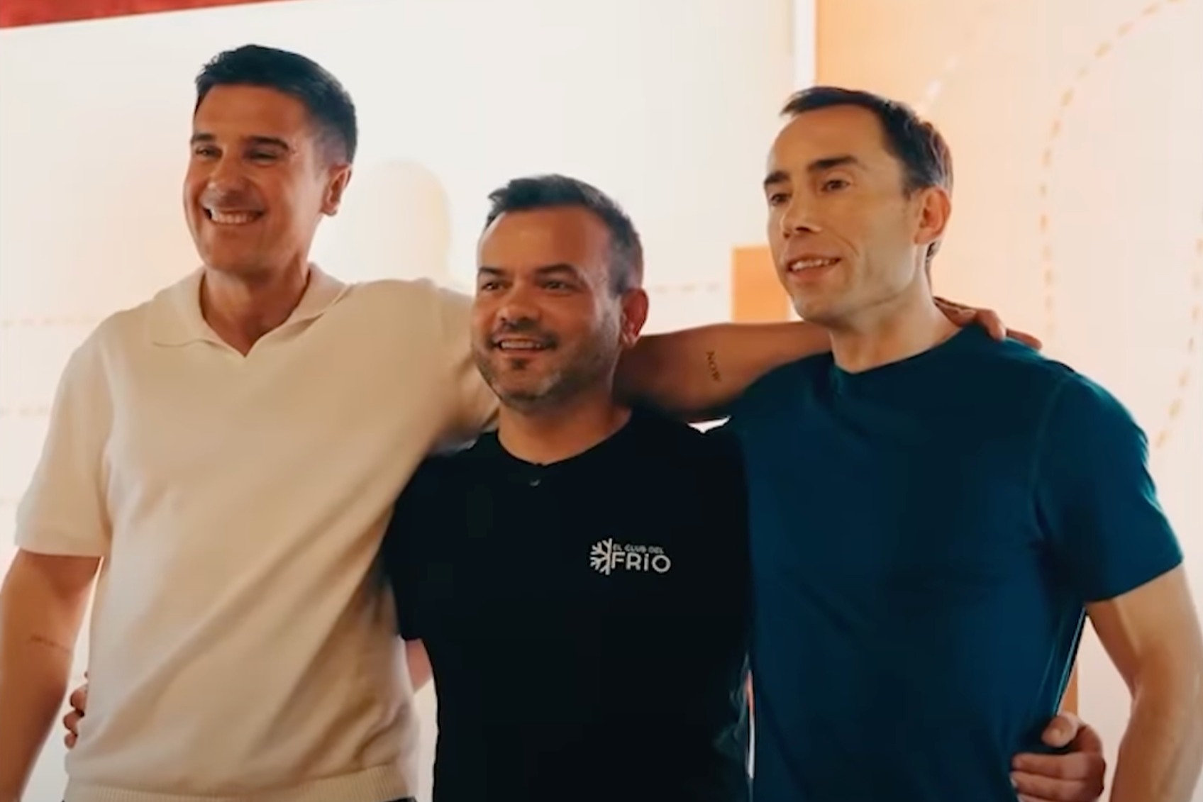 Cargar video: 